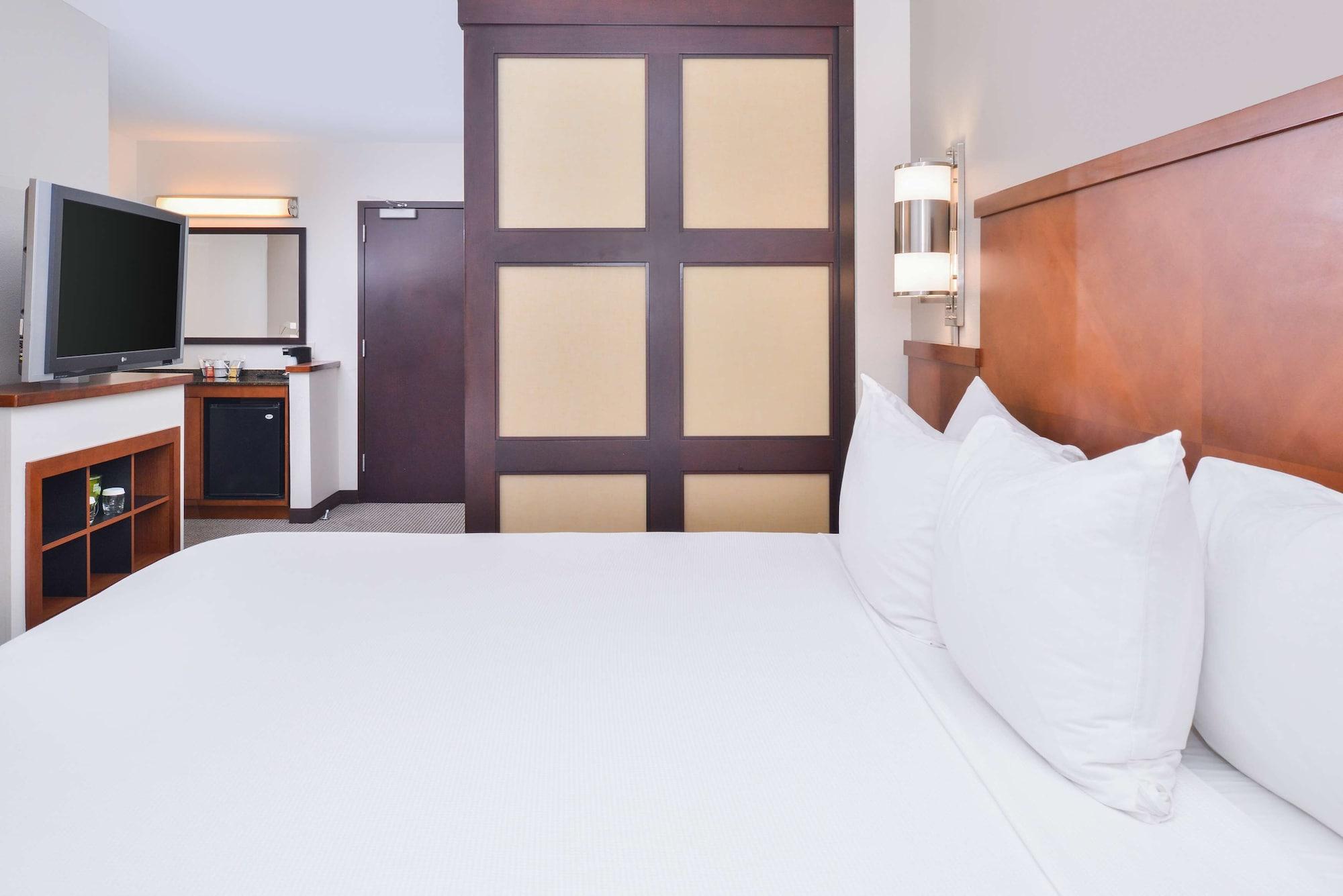 Hyatt Place Chesapeake Exteriör bild