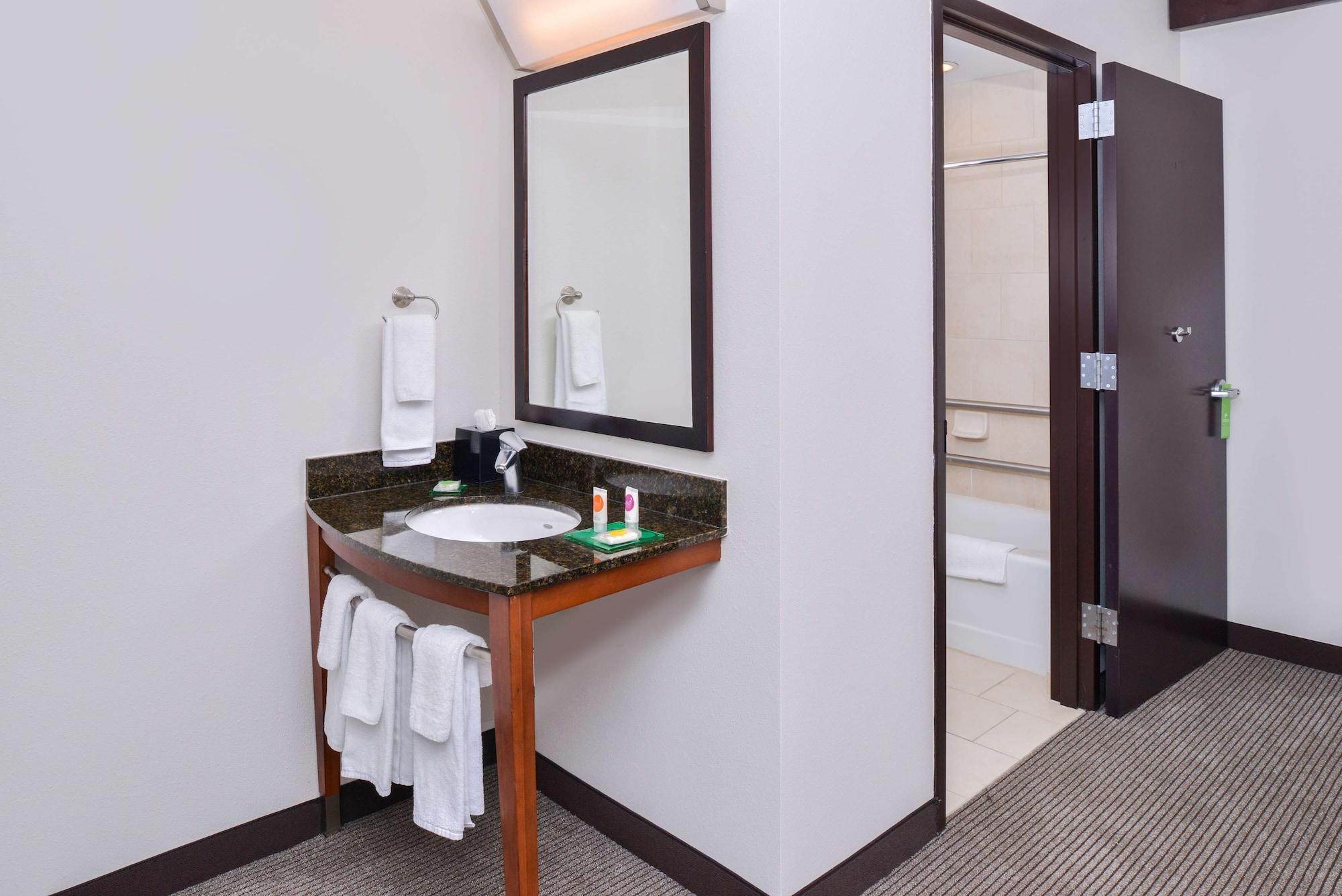 Hyatt Place Chesapeake Exteriör bild