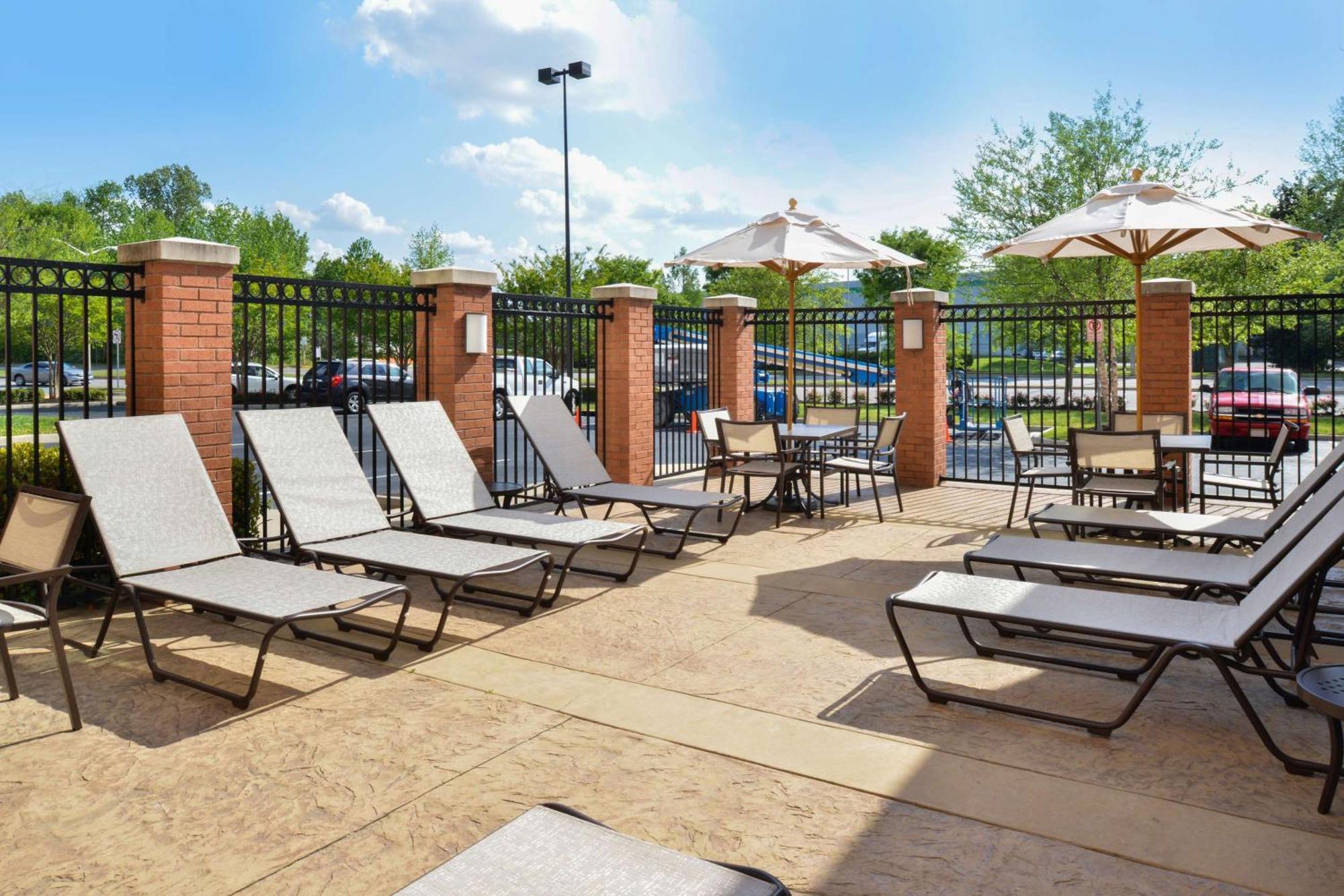 Hyatt Place Chesapeake Exteriör bild